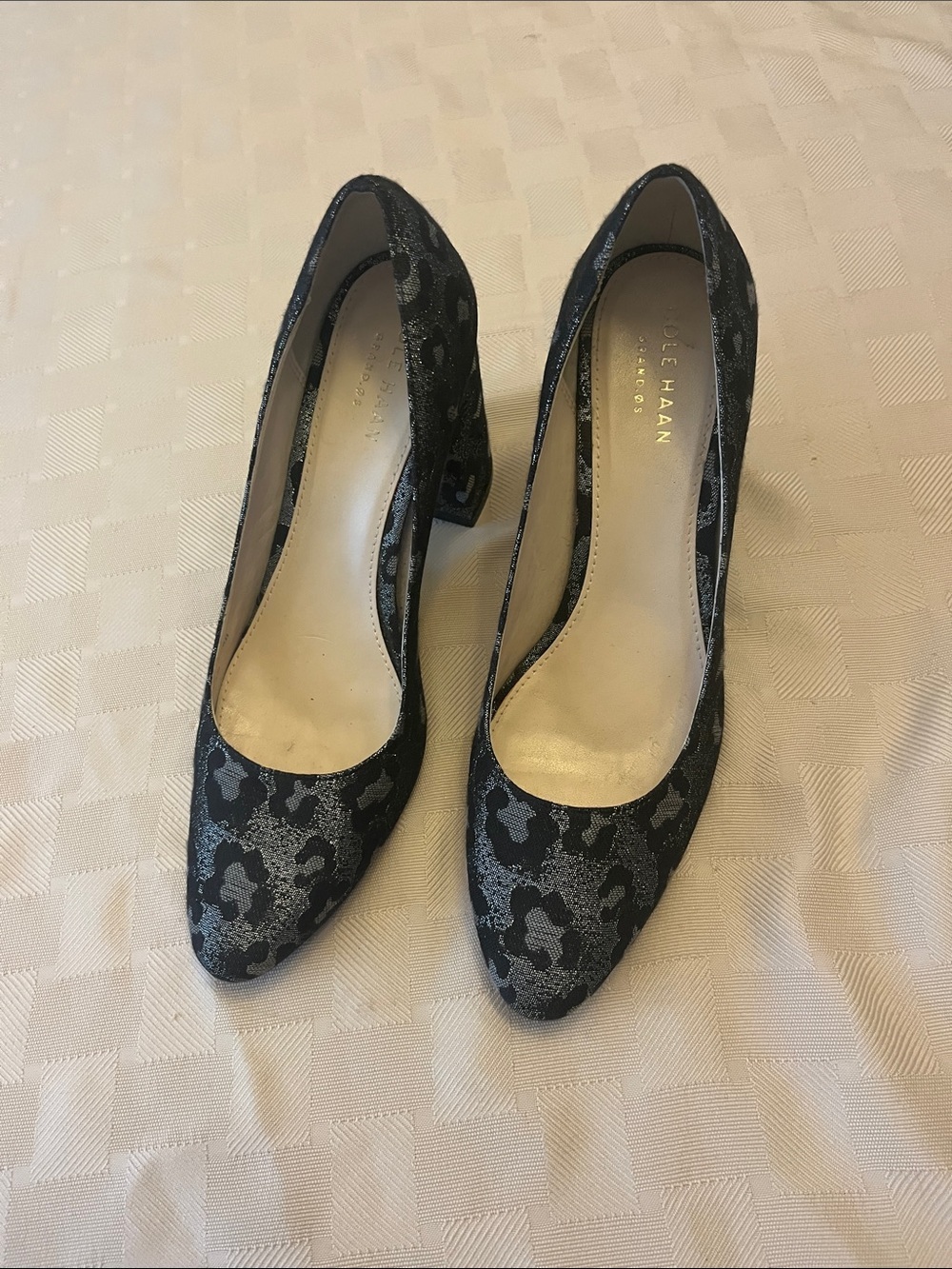 Cole Haan Black and Silver Leopard-Pattern Block Heel Pumps size 6